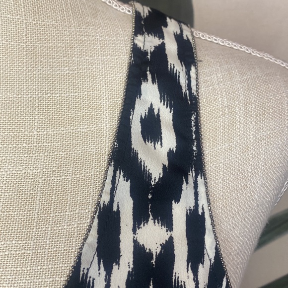 Collective Concepts IKAT Racerback Blouse - Picture 4 of 10